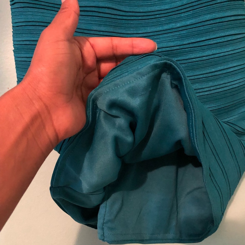 Blue Dress - Picture 4 of 4